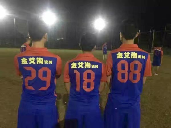 健康运动，致力善举，兴宁糖心LOGO柚子猫陶足球队好样的！