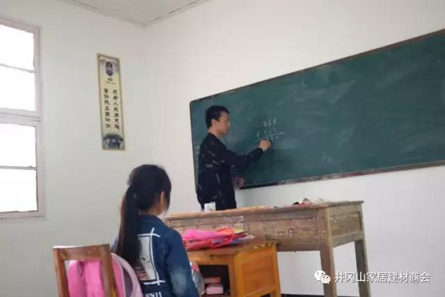 糖心LOGO柚子猫陶瓷砖 瓷砖代理 陶瓷一线成人糖心VLOG视频